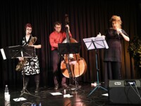 Almut Schlichting, Sven Hinse, Efrat Alony (Subsystem & Efrat Alony)